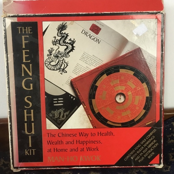 The Feng Shui Kit: The Chinese Way to Health, Wealth, and Happiness- used - Picture 1 of 9